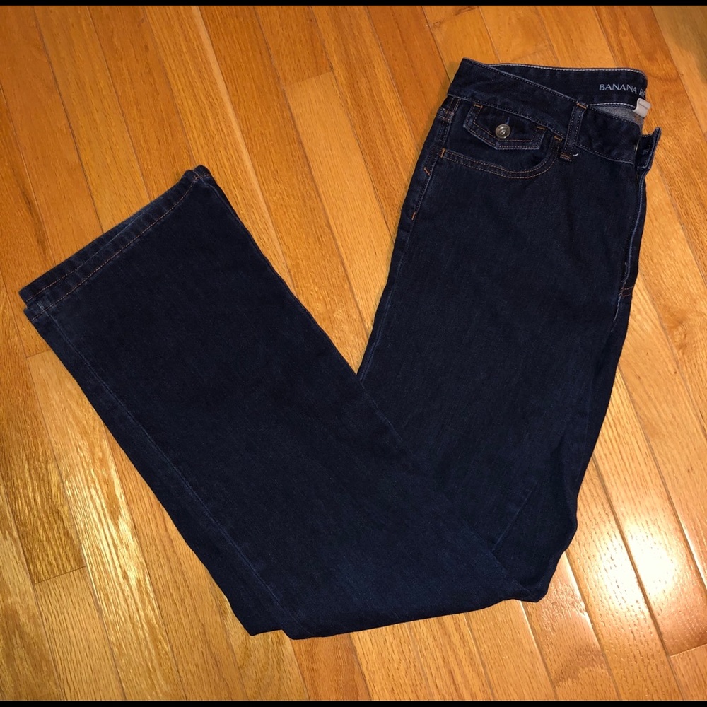 EUC Banana Republic Bootcut Darkwash Jeans (S 29)